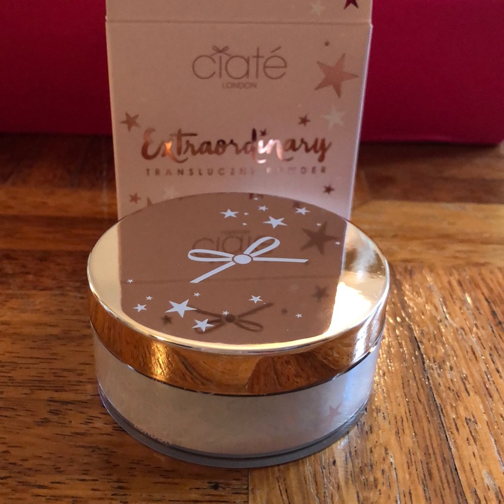 Translucent Powder CIATÉ LONDON Extraordinary